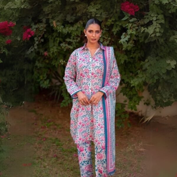 women wear Tawakkal Lawn 3 Piece Suit | Colour-Cadet Blue