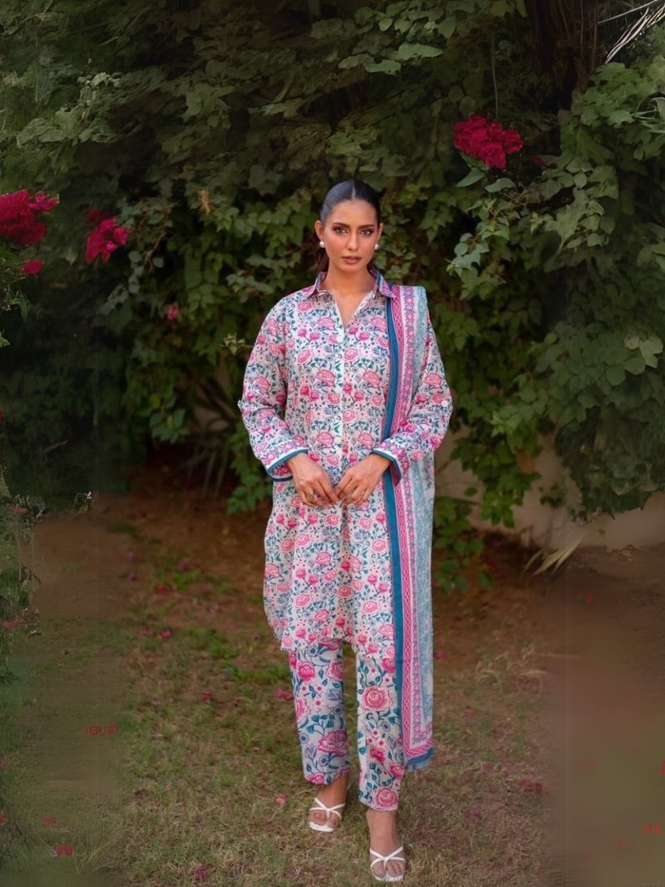 women wear Tawakkal Lawn 3 Piece Suit | Colour-Cadet Blue