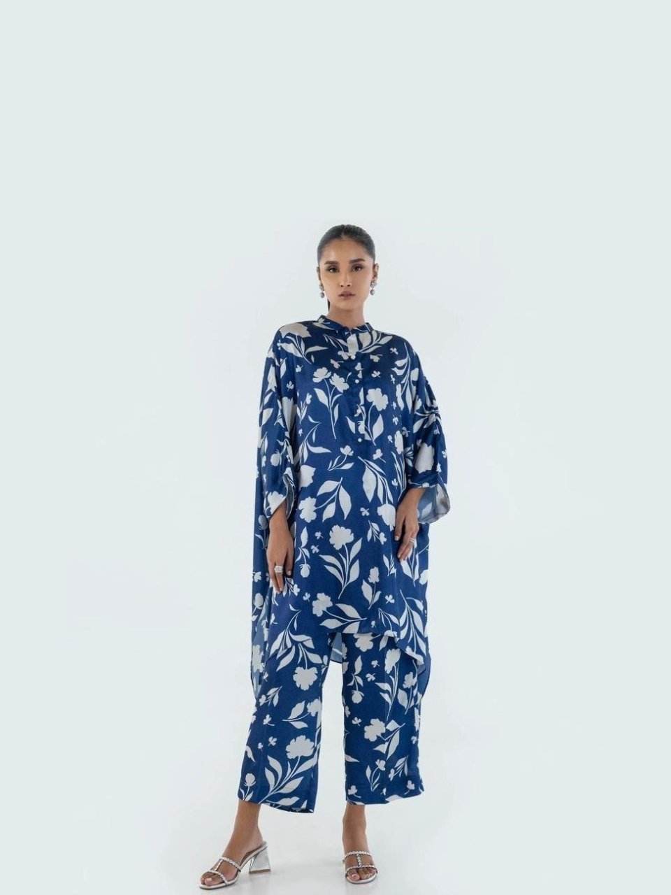 women wear Nishat Lawn 3 Piece Suit | Colour- Nile Blue