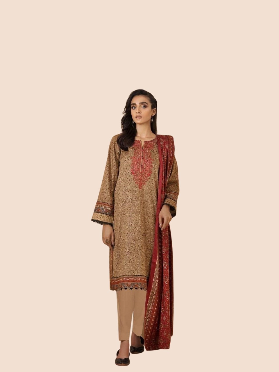 Women wear Zeen Lawn 3 Piece Suit | Colour-Pastel Grey
