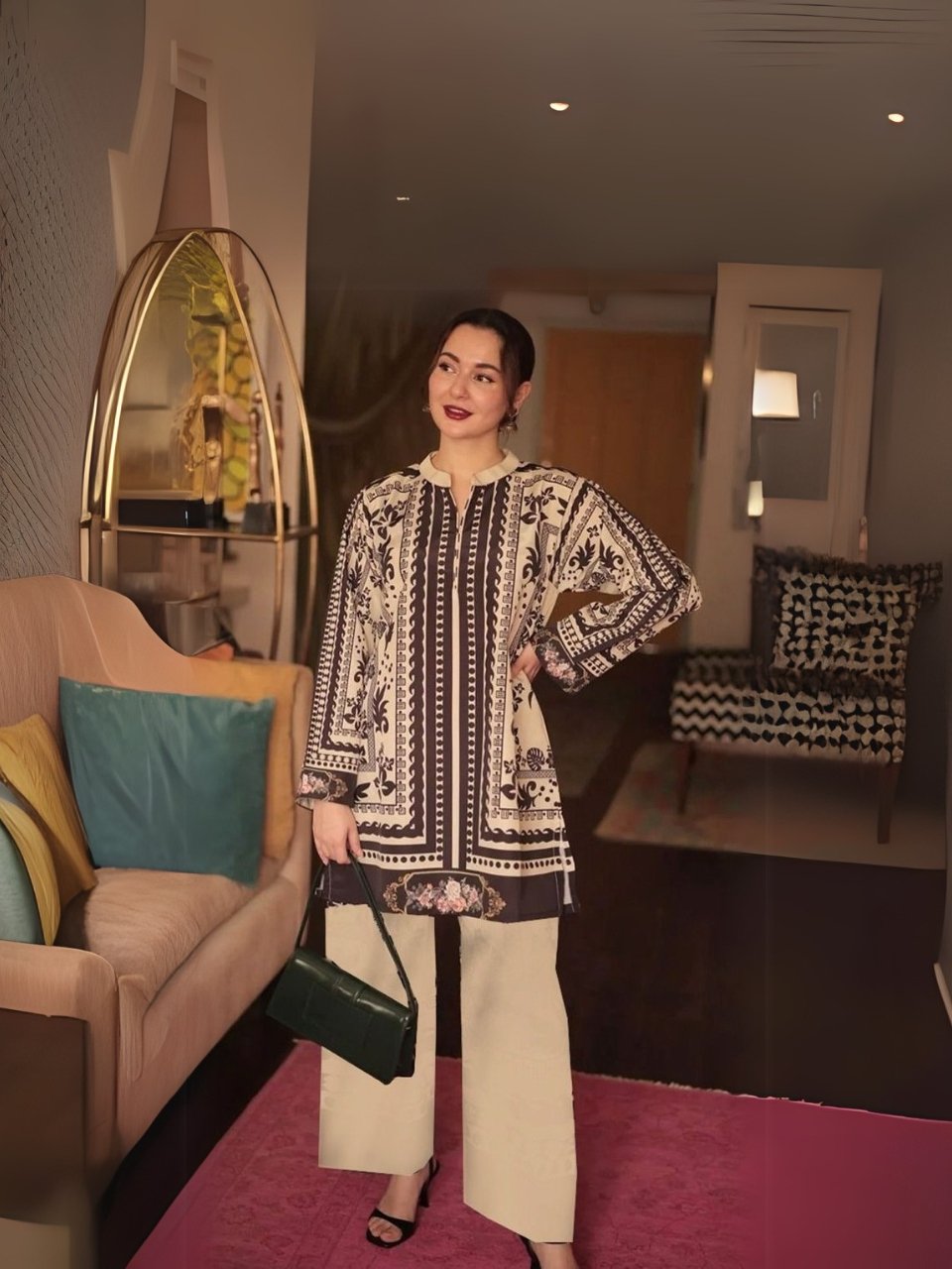 Women wear Asim Jofa Lawn 3 Piece Suit | Colour-Silver