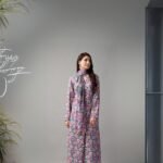 women wear Bareeze Lawn 3 Piece Suit | Colour-Purple Suit