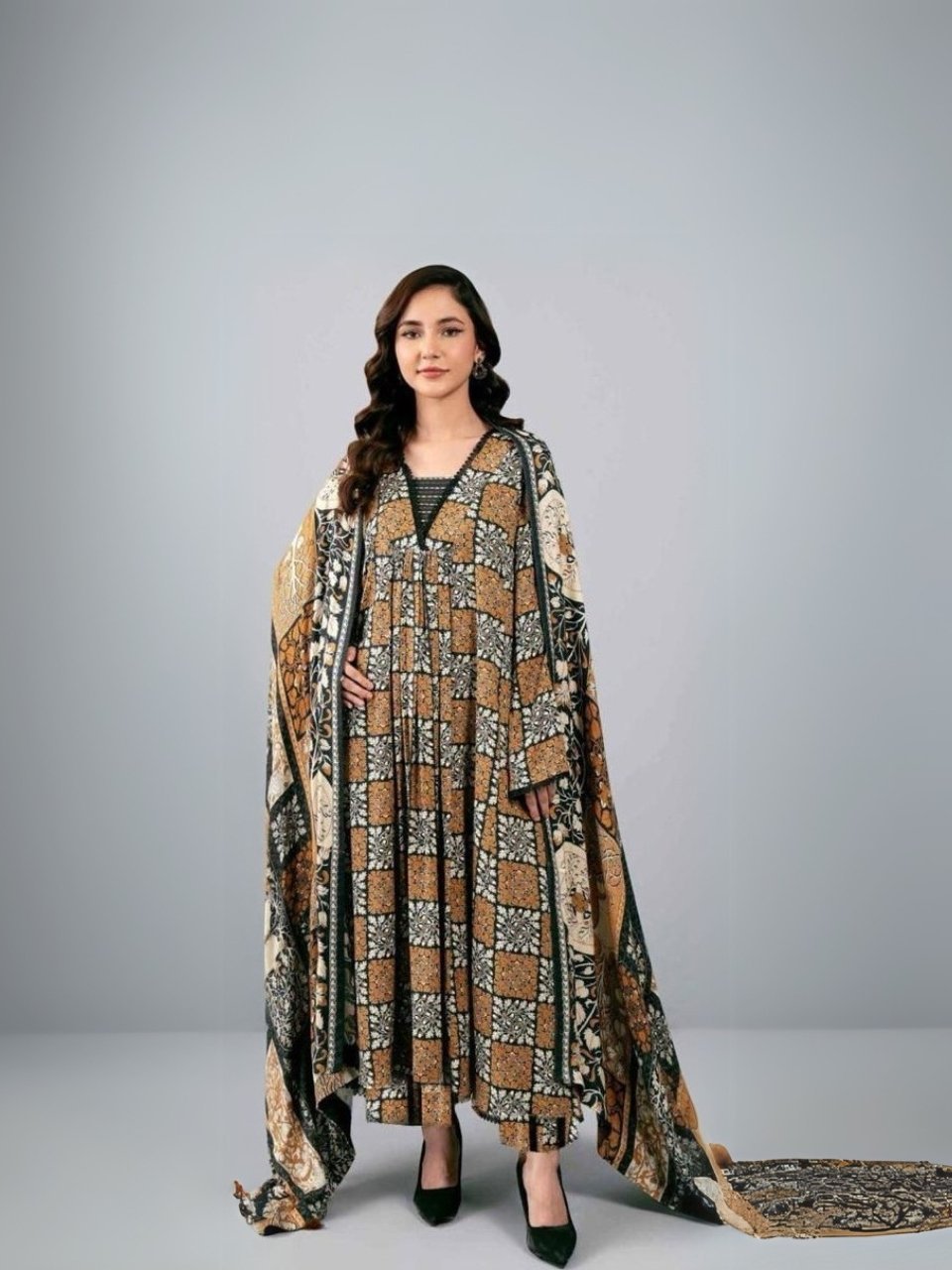 women wear Khaadi Lawn 3 Piece Suit | Colour-Black
