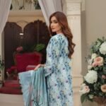 Women wear Khaadi Lawn 3 Piece Suit | Colour-Pale Leaf