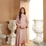 women wear Bint e Naz Lawn 3 Piece Suit | Colour-Vanilla Suit