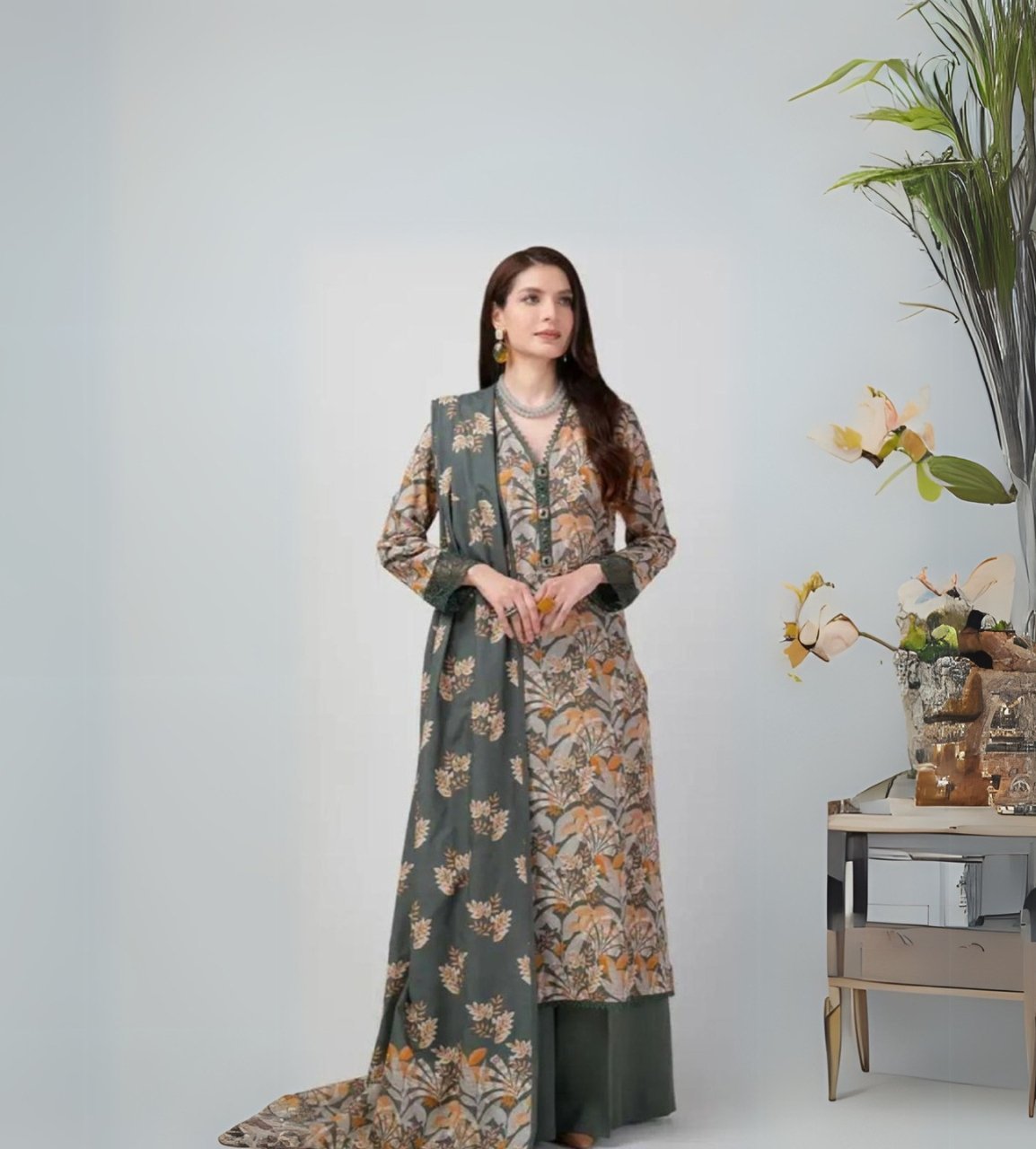 women wear Bareeze Lawn 3 Piece Suit | Colour-Evergreen Suit