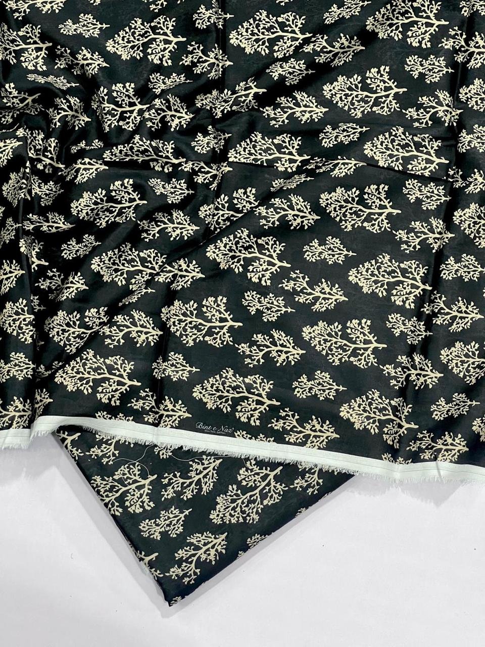 Bint e Naz Lawn Unstitched 2 Piece Suit | Colour-Black Cow Bint e Naz Lawn Unstitched 2 Piece Suit | Colour-Black Cow