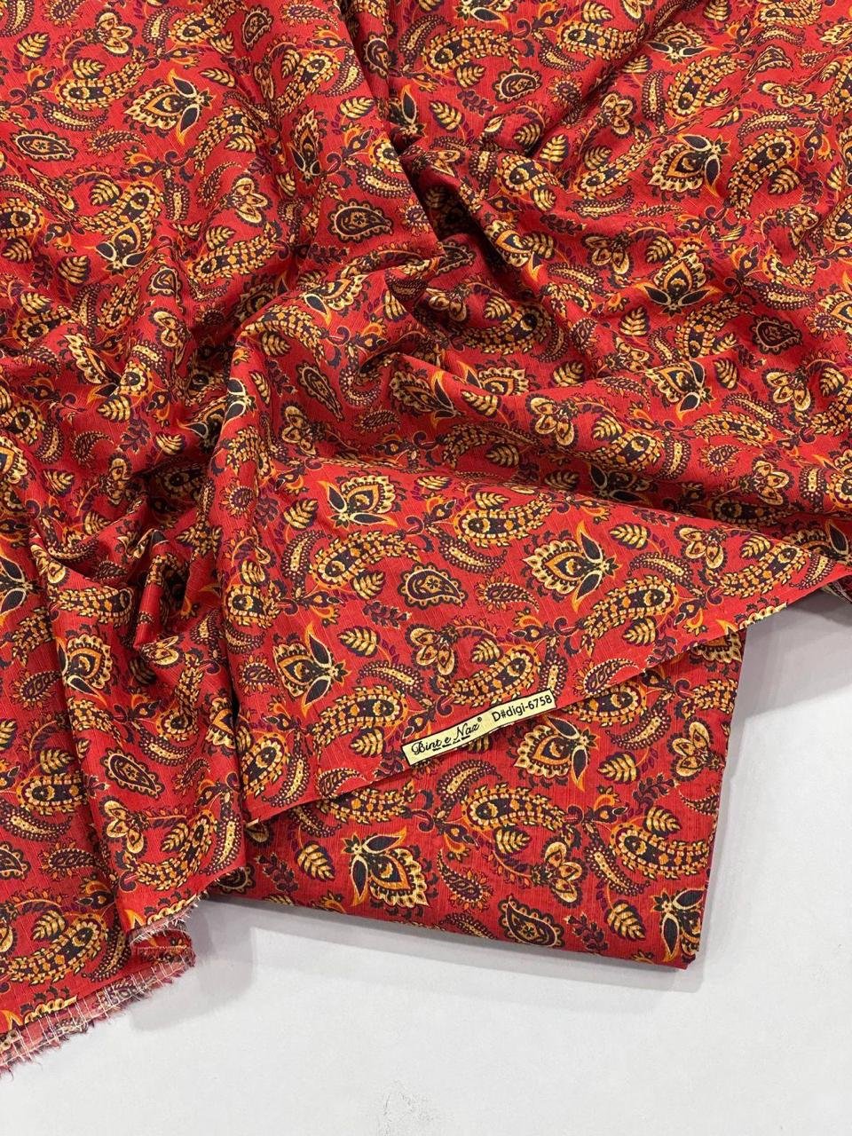 Bint e Naz Lawn Unstitched 2 Piece Suit | Colour-Pale Red Bint e Naz Lawn Unstitched 2 Piece Suit | Colour-Pale Red