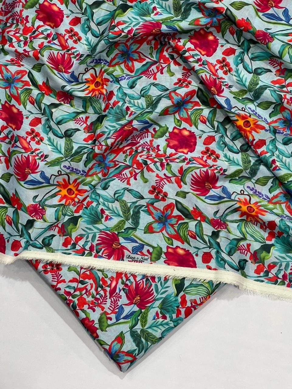 Bint e Naz Lawn Unstitched 2 Piece Suit | Colour-Powder Ash