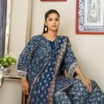 women wear Chinyere Print Lawn 3 Piece Suit | Colour-Dark Blue
