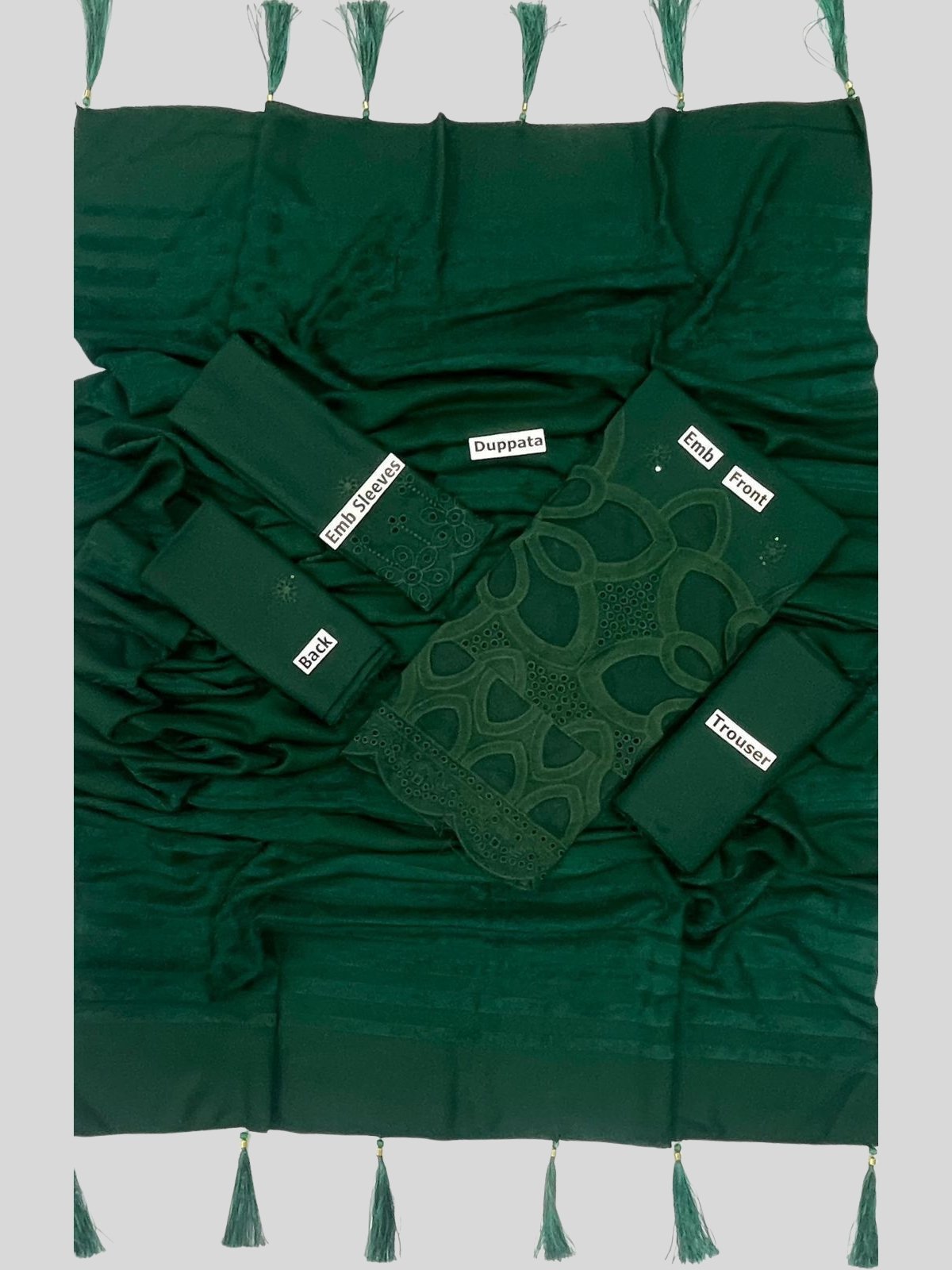 Bint-e-Naz Embroidered Unstitched 3 Piece Suit in Dark Green Bint-e-Naz Embroidered Unstitched 3 Piece Suit in Dark Green