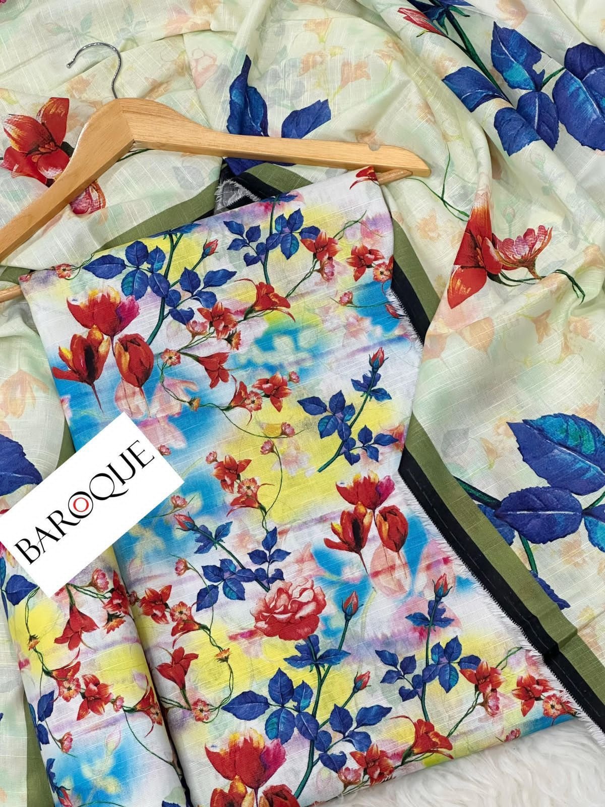 Khaddar Unstitched 3 Piece Suit in Light Grey Baroque Khaddar Unstitched 3 Piece Suit in Light Grey