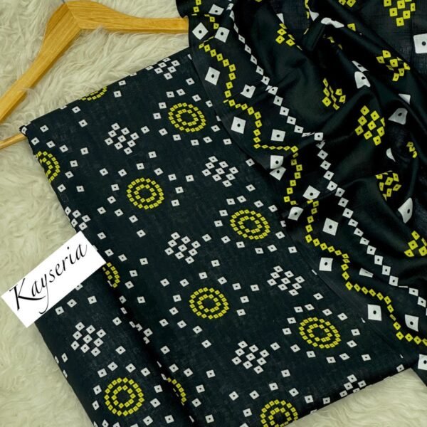 Kayseria Khaddar Unstitched 3 Piece Suit in Timber Green