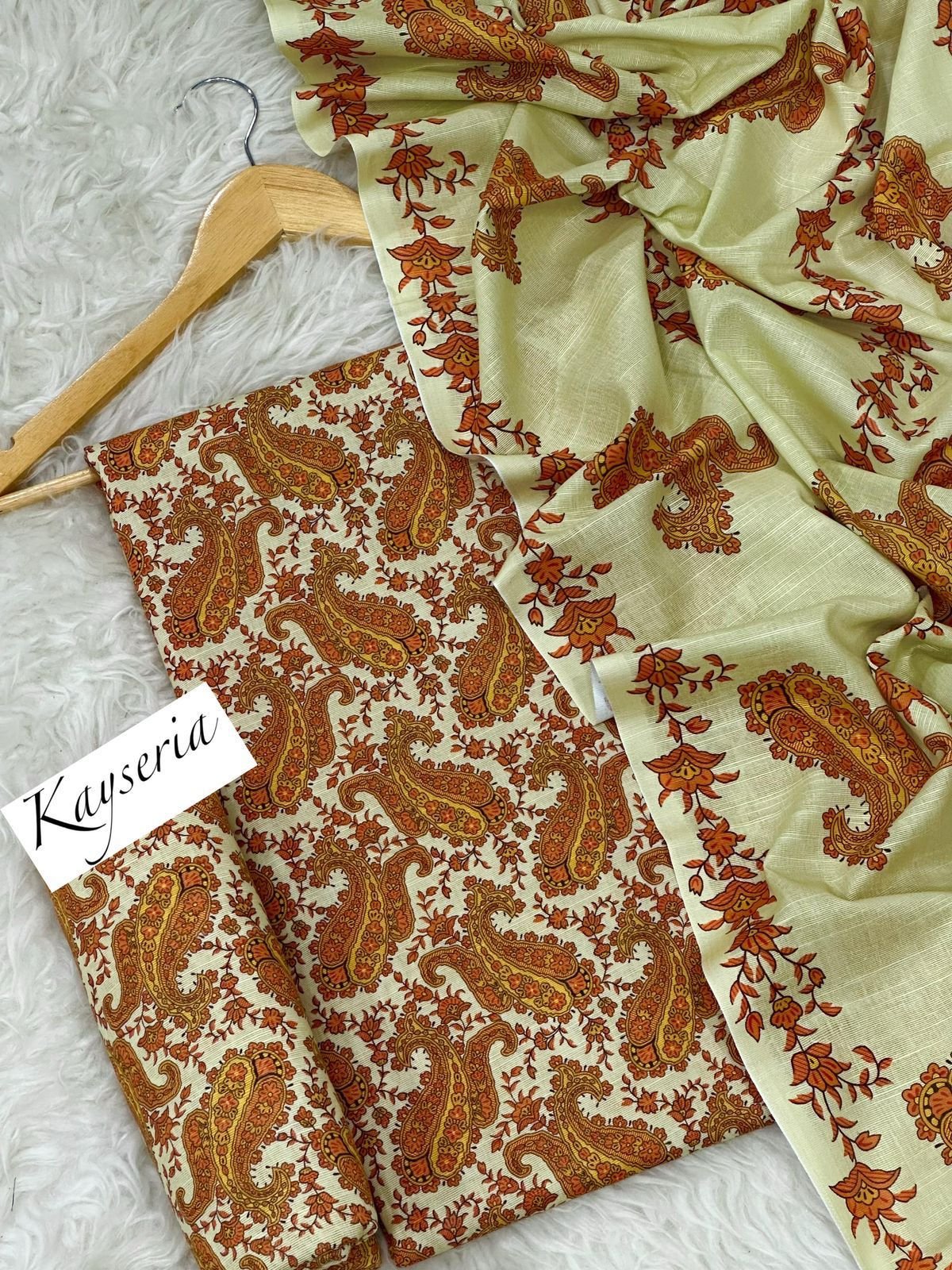 Kayseria Khaddar Unstitched 3 Piece Suit in Vanilla