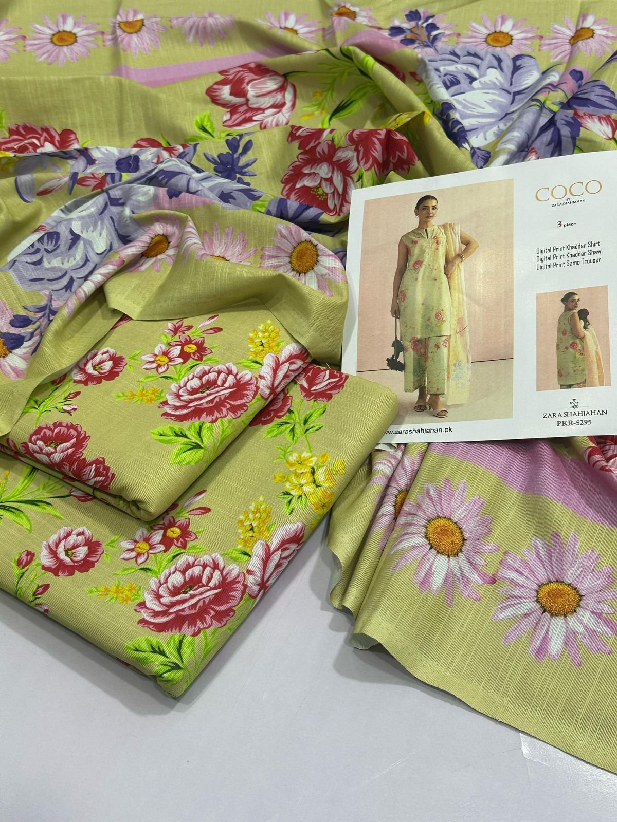 Khaddar Unstitched 3 Piece Suit in Brown Smoke Zara Shahjahan Khaddar Unstitched 3 Piece Suit in Brown Smoke